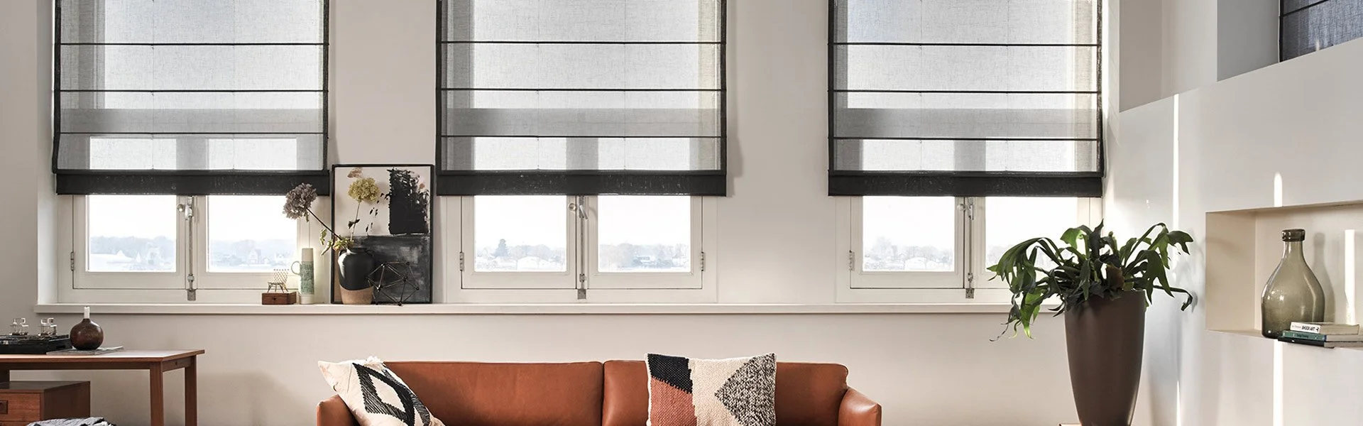 595-raamdecoratie_vouwgordijn-header.webp 595-raamdecoratie_vouwgordijn-header.webp